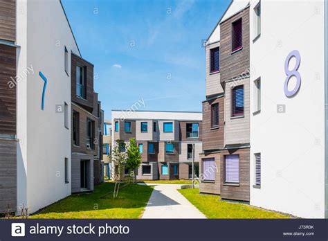 Hier finden sie wohnungen zum mieten vieler immobilienportale und durch die einfache & schnelle. Neue moderne Student Unterkunft Wohnblocks in der ...