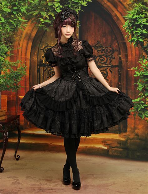 Gothic Lolita Outfit Black 2 Piece Set Lace Ruffle High Waist Skirt