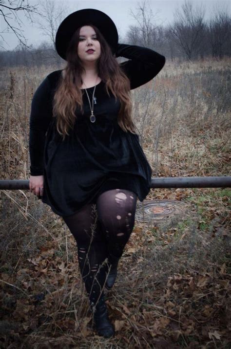 The Gothic Style Of Clothing In Plus Size Is A Class Of Its Own It Gives A Sense Of Style