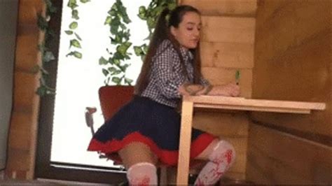 Angie At School Wmv Angiefartland Clips Sale