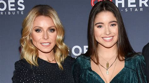 Kelly Ripa And Mark Consueloss Daughter Lola Graduates High School