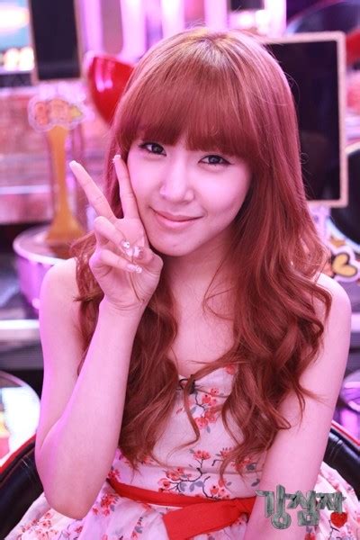 Girls Generation S Snsd Tiffany Lovely In Strong Heart [photos] Kpopstarz