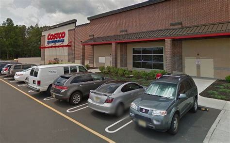 Woman 60 Seriously Hurt After Shes Hit By Car In Costco Parking Lot