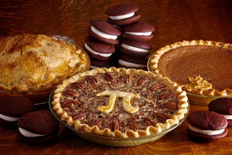 Download our app to start earning pi today. 073/365 - Pi Day Pies, 2012 | Almost missed the end of the ...