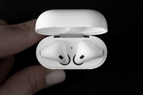 Dont Worry About How They Look Apples Airpods Are Excellent