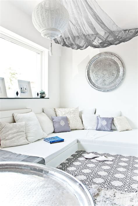 Hommie White Moroccan Décor Inspiration