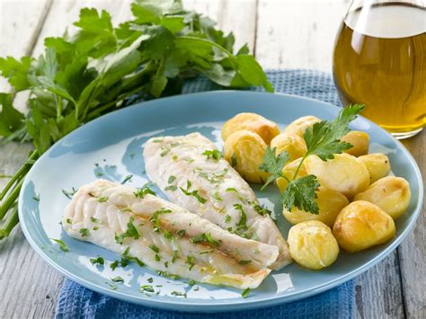 Poisson blanc au court bouillon Recette de poisson blanc au court