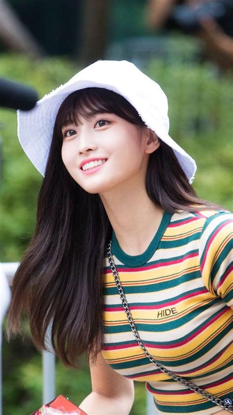 Pin By Naya On Twice Momo Hirai Momo Momo Kpop Girls