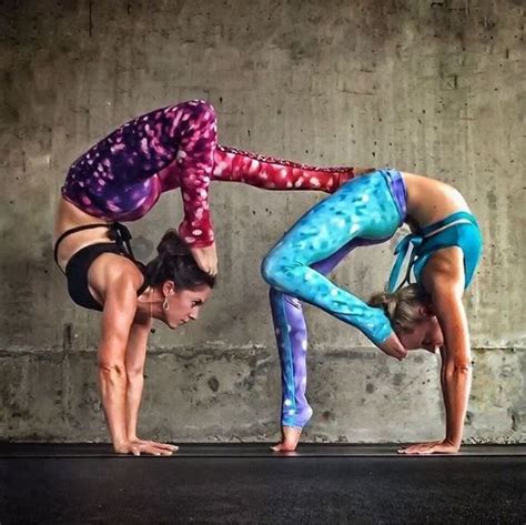 robin martin instayogis qui sont les stars du yoga sur instagram elle
