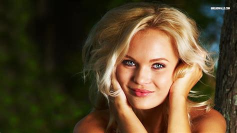 720p Free Download Talia Cute Beauty Blonde Smile Hd Wallpaper