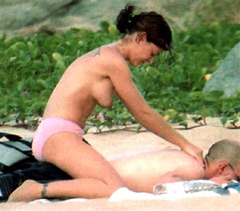 Alyssa Milano Nude Pussy And Tits On The Beach Scandal