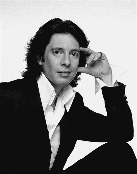 He's the king of colour and master of opulence. 44 best images about Laurence Llewelyn-Bowen on Pinterest ...