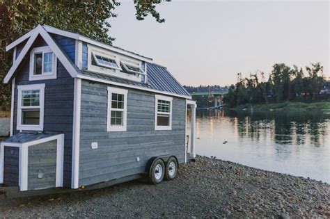 Live A Big Life In A Tiny House On Wheels