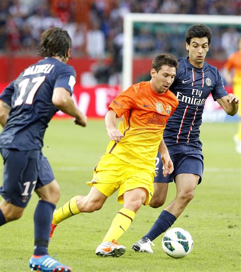 Maybe you would like to learn more about one of these? PSG : Lionel Messi compare Paris à Manchester City