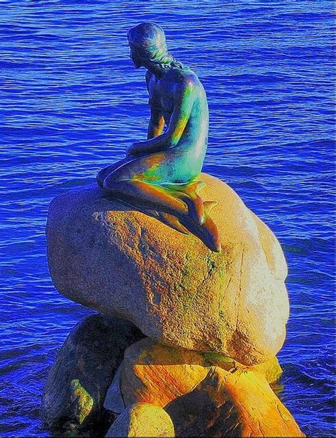 The Little Mermaid Statue In Copenhagen Denmark Places To Travel