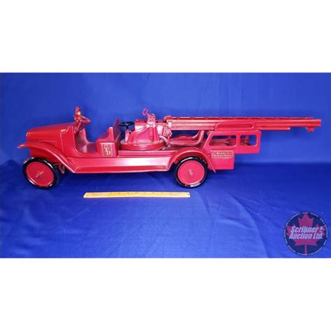 Buddy L Pressed Steel Toy Aerial Truck Ladder Fire Truck 10h X 8