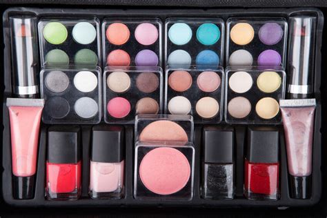Your Guide To Buying Makeup Sets Ebay