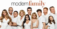 Watch Modern Family Streaming | Peacock