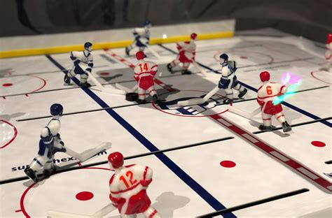 Bubble Hockey Lets Get Ready To Rumble På Raadhuset