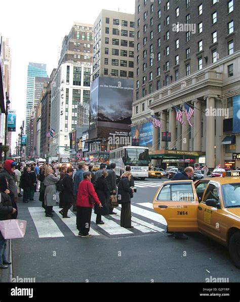 34th Street In New York City Stock Photo Alamy