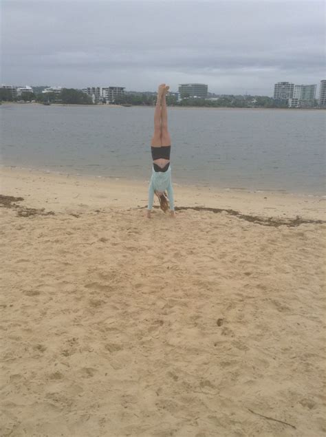Handstands On The Beach 😍🙌 Beach Outdoor Gymnastics