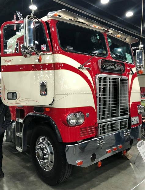 What Happened To Cabovers Freightliner Trucks Cab Over