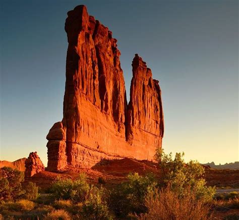 Photographs Of The Courthouse Towers Area Of Arches National Park The
