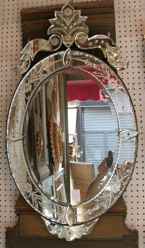Miroir vénitien ovale médaillon | abcpascal antiquites