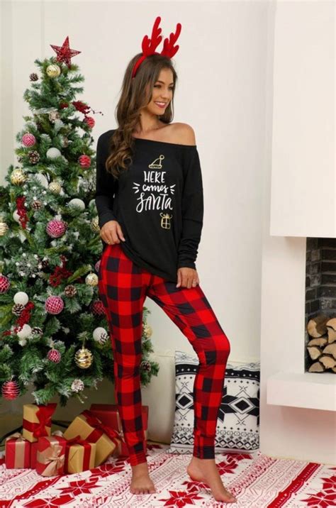 Here Comes Santa Pajama Set Orchard Way Cute Christmas Pajamas