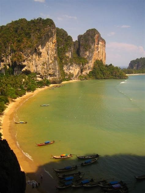 Railay Beach Thailand Learned To Lead Climb Here D Tailandia