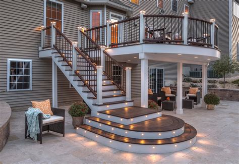 13 Most Aesthetic Outdoor Stair Railing Ideas To Enhance Your Home
