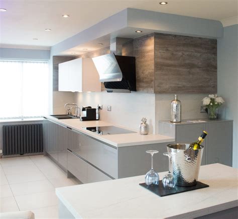 24, 27, and 30 inches wide, although 30 inches is the standard width. Designer German Kitchens | Kitchen Design Centre