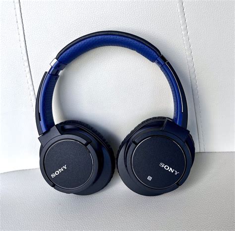 Sony Mdr Zx770bn Noise Cancelling Headphones With Accessories Hardly
