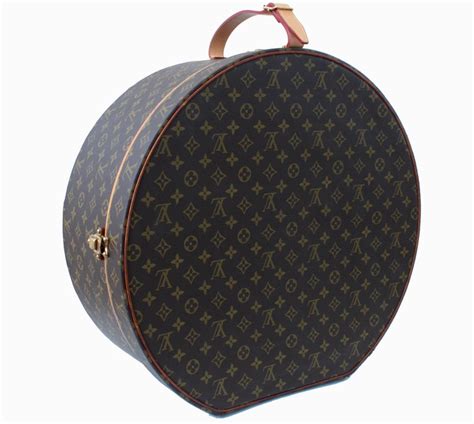Louis vuitton clarence jewelry box leather mm. Louis Vuitton Boite Chapeaux Hat Box 50cm XL Round ...