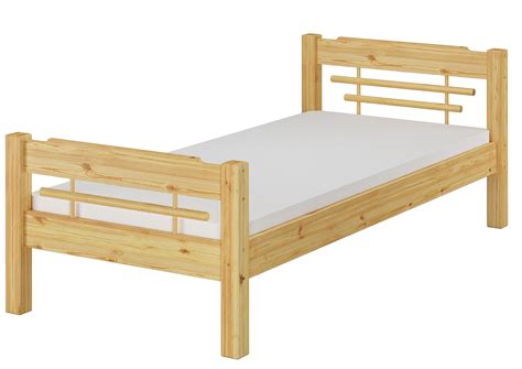 Das schlafzimmer ist eine oase der ruhe und entspannung. Erst Holz Betten