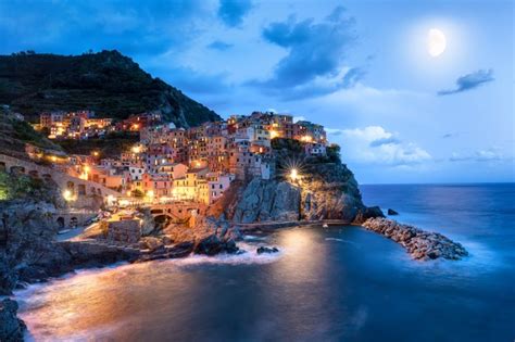 Premium Photo Moon And Manarola Village At Night Cinque Terre Italy