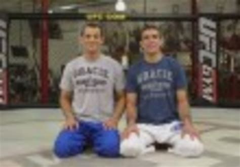 Ufc 101 Rener And Ryron Gracie Break Down The Mount In Mma Video