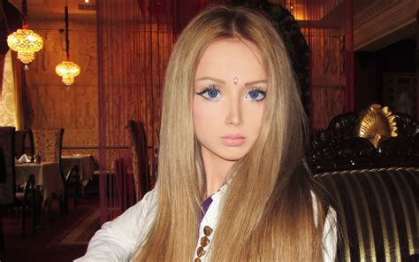 Human Barbie Doll Valeria Lukyanova Without Makeup