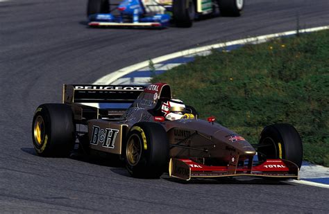 Mansell Driving 1996 Jordan Formula1