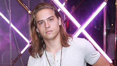 Dylan Sprouse Shows Off ‘meat Head Body Transformation With Shirtless