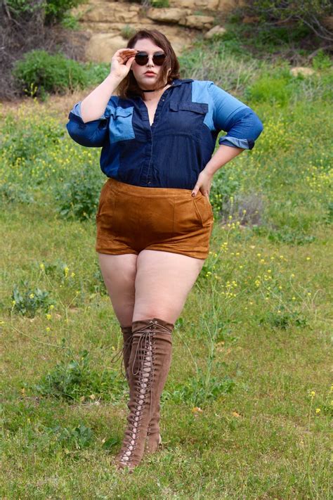 16 Plus Size Women In Short Shorts To Serve As Your Unapologetic Style