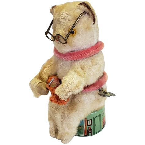 Mother Bear Knitting Made In Japan Wind Up Toy
