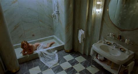 Nude Video Celebs Milla Jovovich Nude Resident Evil