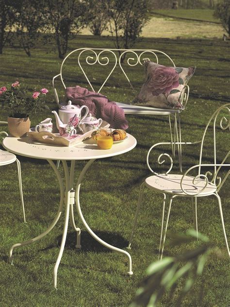 Check spelling or type a new query. Viridea Garden Center è il tuo centro giardinaggio di ...