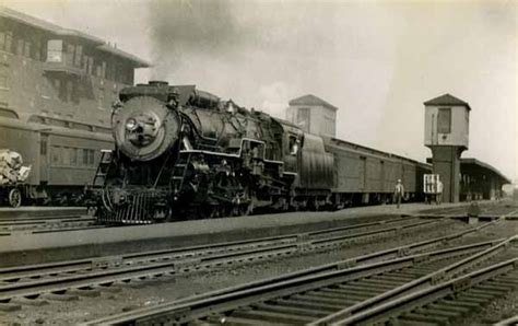 Postcard New Haven Railroad 1383 At Springfield Massachusetts