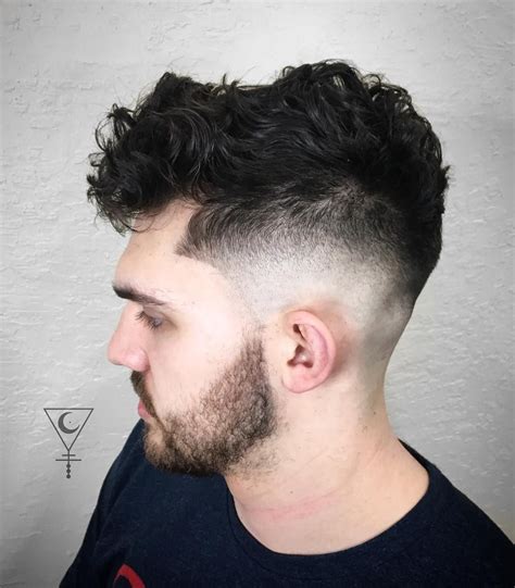 The Best Curly Hair Haircuts Hairstyles For Men 2019 Guide