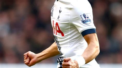 Swansea To Make Move For Nacer Chadli With Tottenham Valuing The Belgian At £15million Mirror