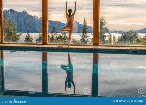 Yoga Poses By Pool Stock Photo Image Of Healthy Mountain 154595316
