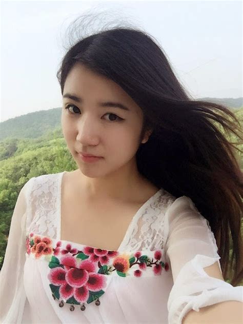 cute chinese girl selfie this is me