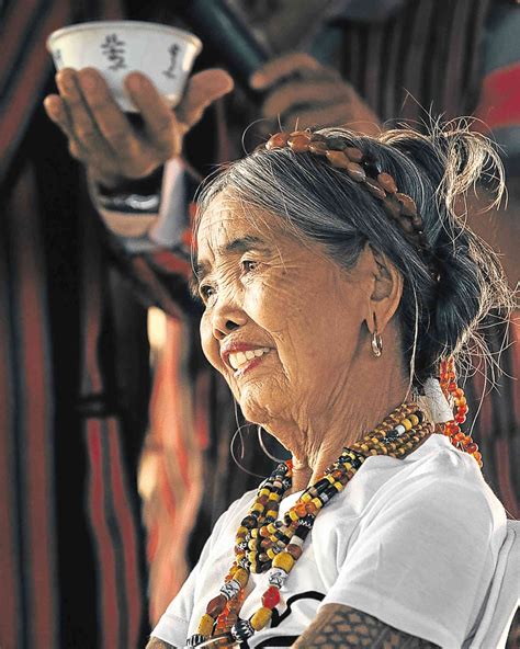 102 Year Old Kalinga Master Tattooist Apo Whang Od Receives Top Ncca